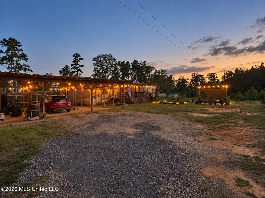 1015 Saint Anne Road, Carthage, MS 39051 - #3