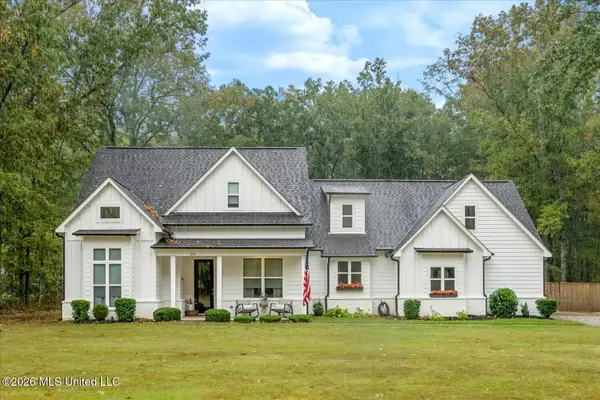 215 Dry Field Road, Byhalia, MS 38611