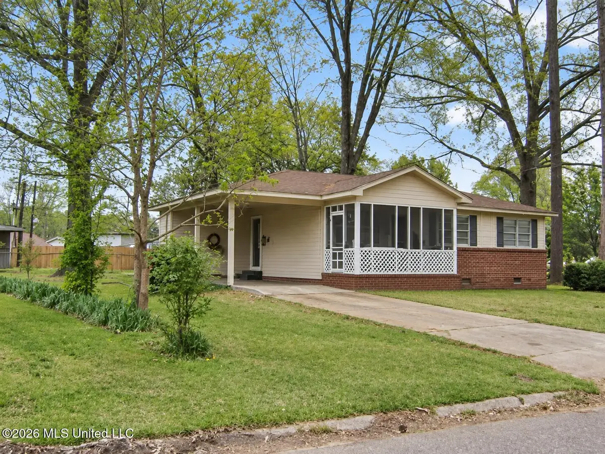 302 Lionel Road, Pearl, MS 39208 - #1