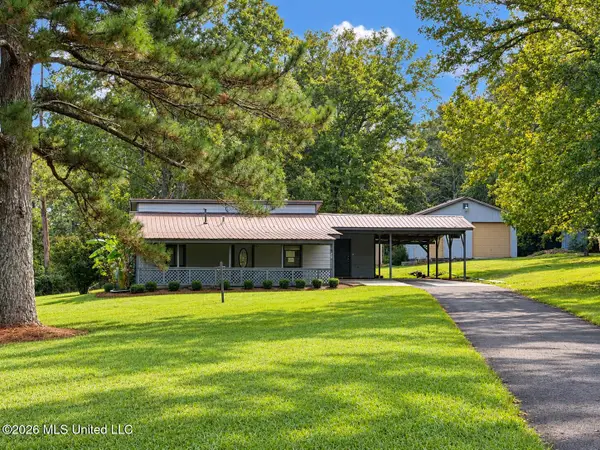 621 N Brooks Avenue, Pelahatchie, MS 39145