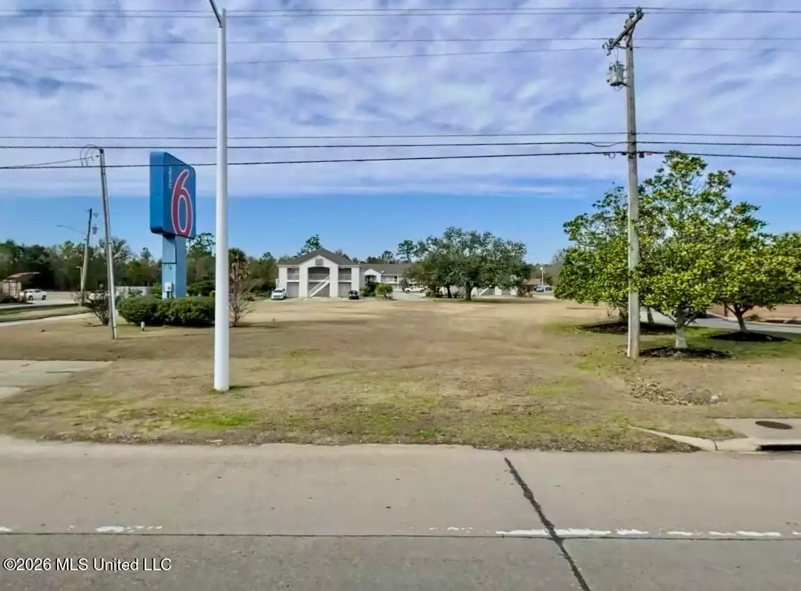 1003 Us-90, Bay Saint Louis, MS 39520 - #1