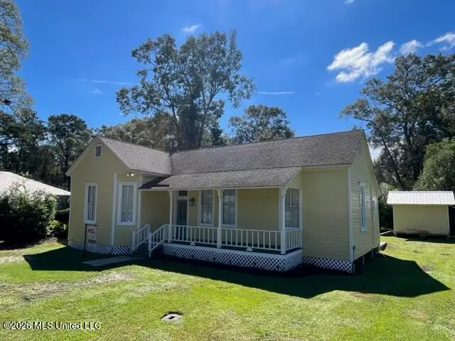 214 E 7th Street, Picayune, MS 39466 - #2