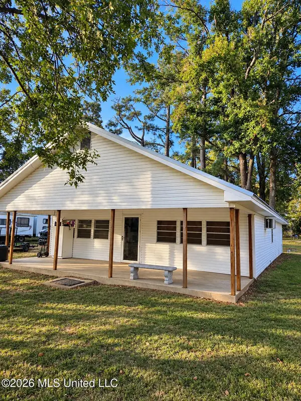 81 Ellzey Drive, Sardis, MS 38666
