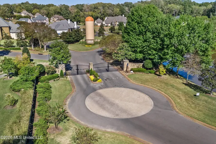 4512 N Spring Meadow Way, Olive Branch, MS 38654 - #3