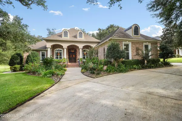 12550 Bell Creek Drive, Grand Bay, AL 36541