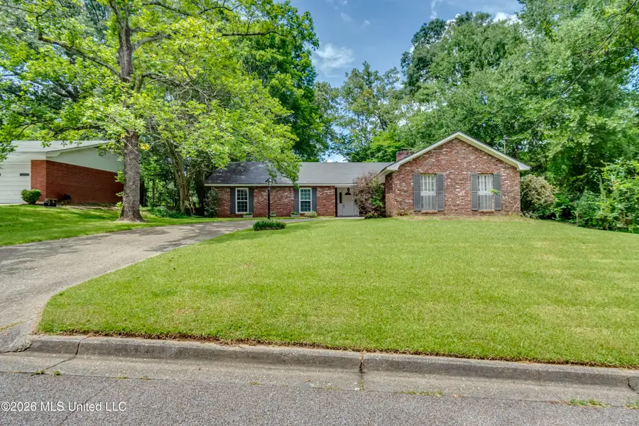 521 Oakwood Drive, Vicksburg, MS 39180 - #2