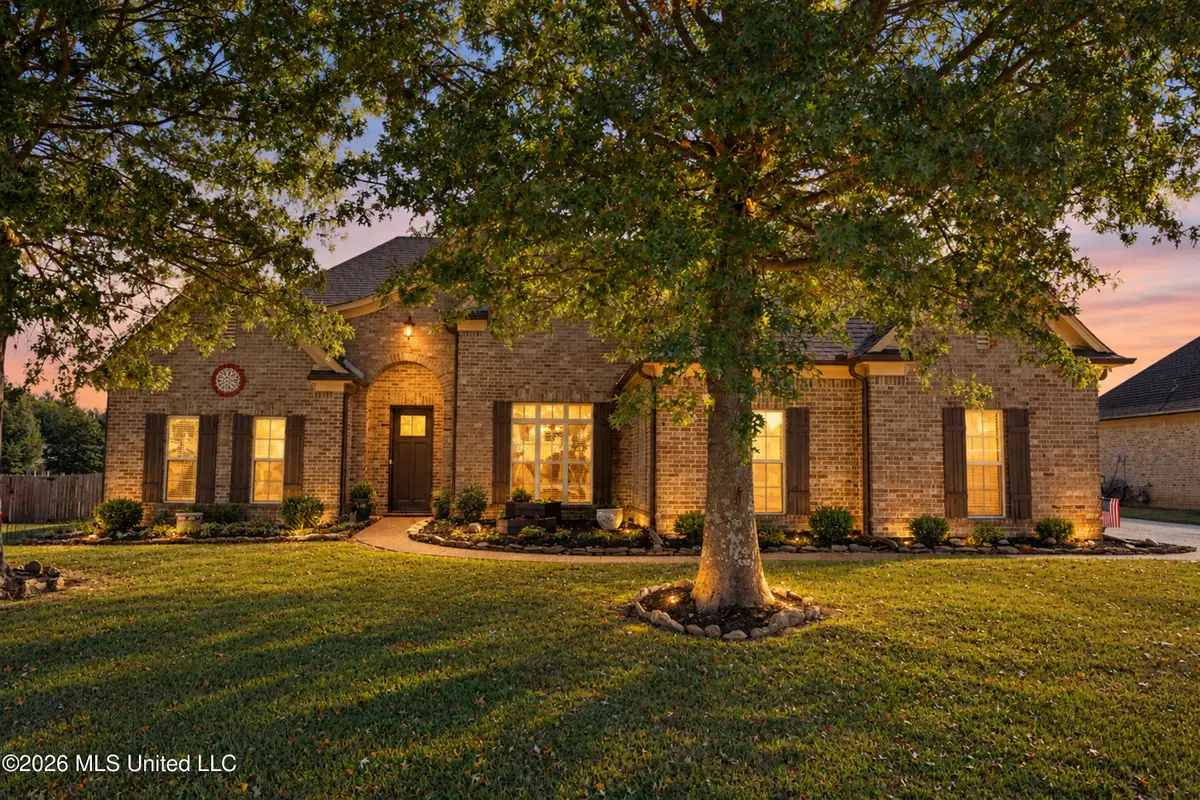 8186 Heatherstone Drive, Olive Branch, MS 38654 - #1
