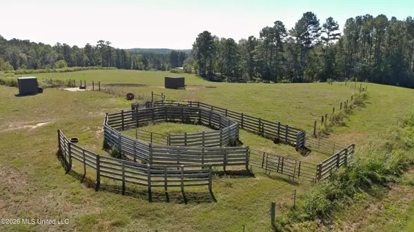 2416 Lake Lincoln Drive, Wesson, MS 39191