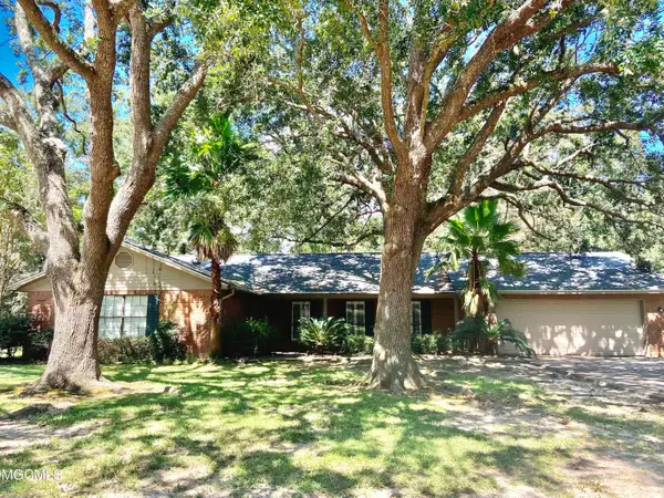 3936 River Pine Drive, Moss Point, MS 39563