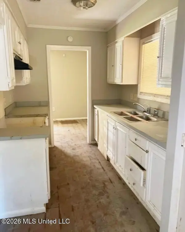 938 Autumn Street, Jackson, MS 39212