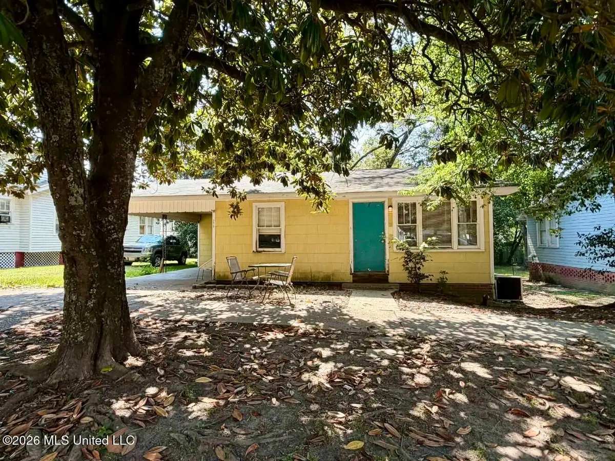 215 S 4th Street, McComb, MS 39648 - #1