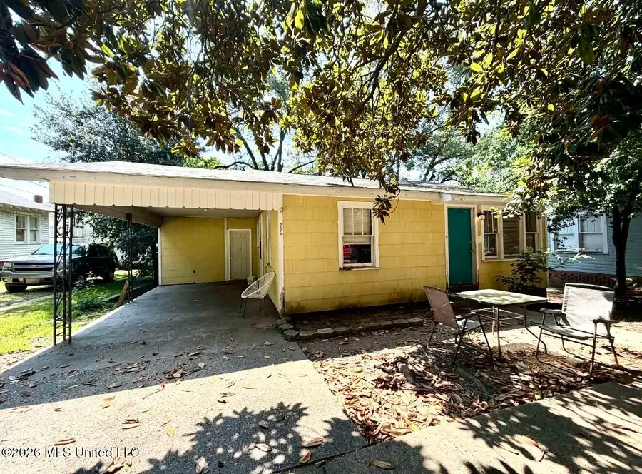 215 S 4th Street, McComb, MS 39648 - #2