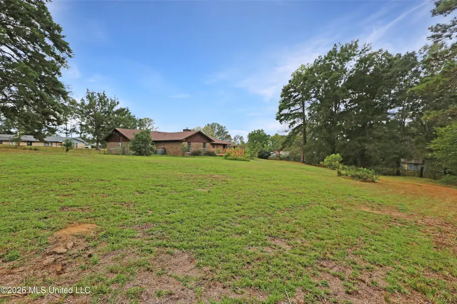 2450 S Pine Lea Drive, Jackson, MS 39209 - #3