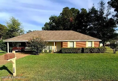 106 Travis Drive, Crystal Springs, MS 39059