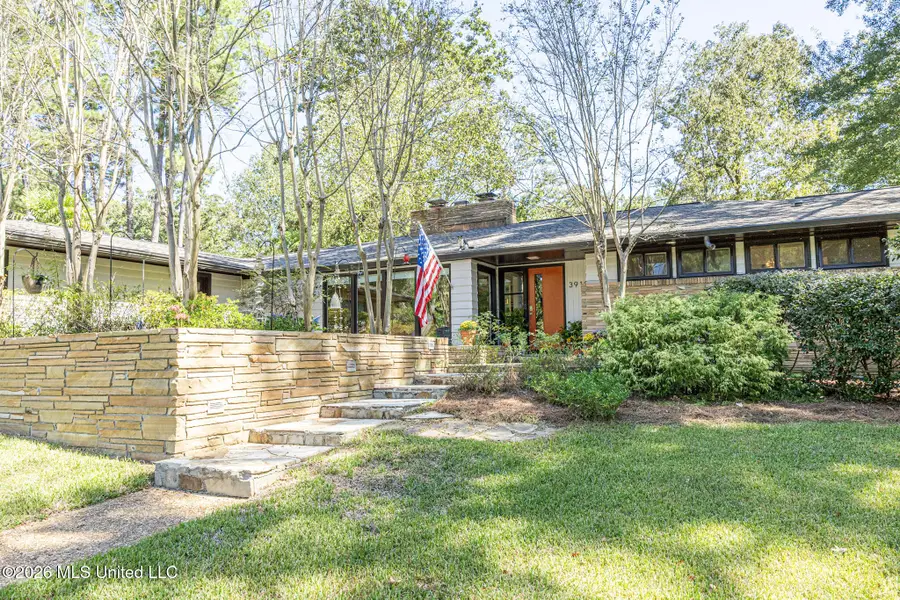 3910 Pinewood Drive, Jackson, MS 39211 - #2