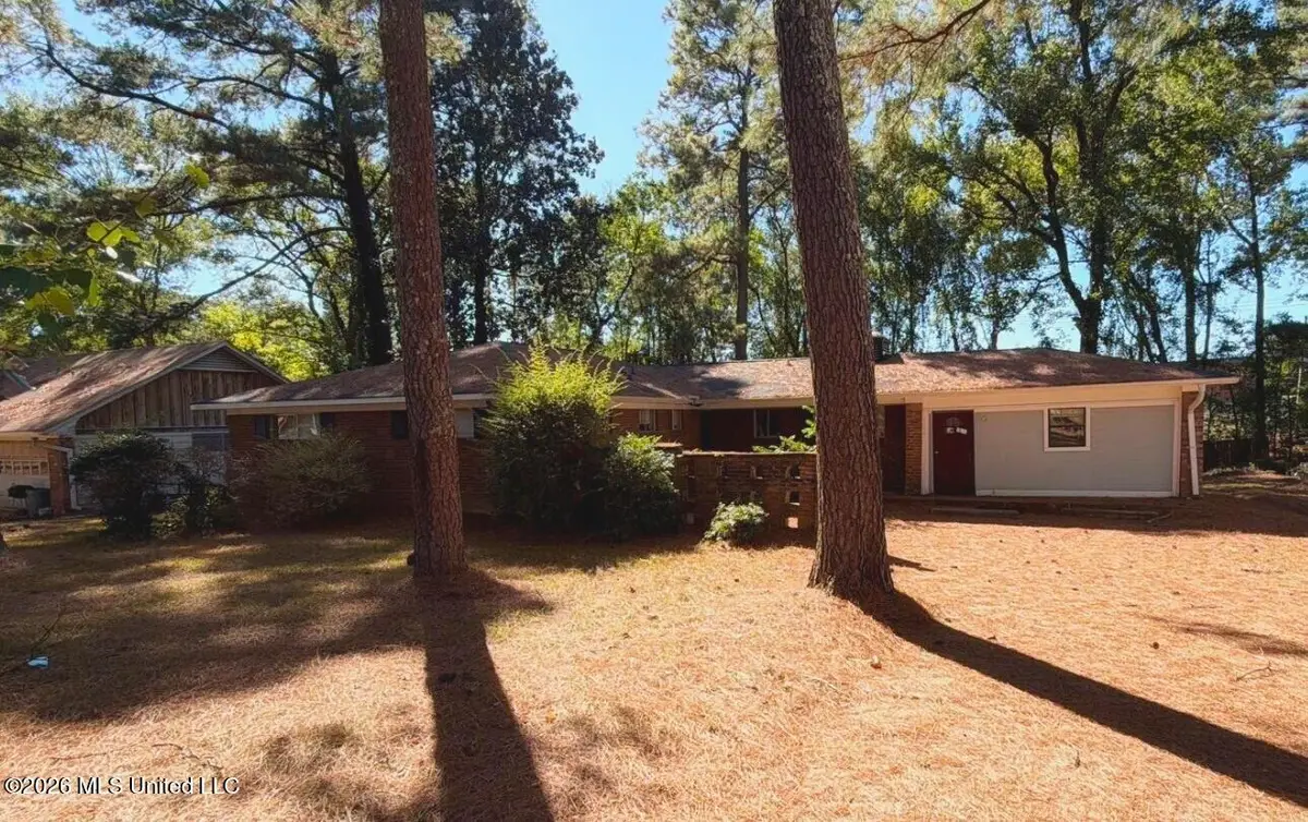 351 Elms Court Circle, Jackson, MS 39204 - #1