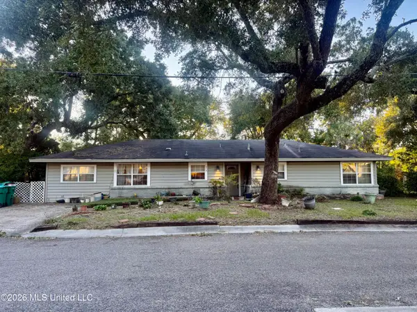 219 Venetian Gardens, Gulfport, MS 39507