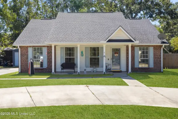 1507 Garden Lane, Gautier, MS 39553