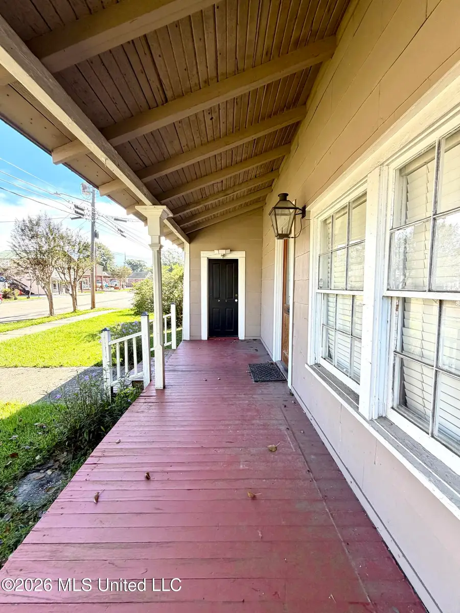 703 W Canal Street, Picayune, MS 39466 - #2