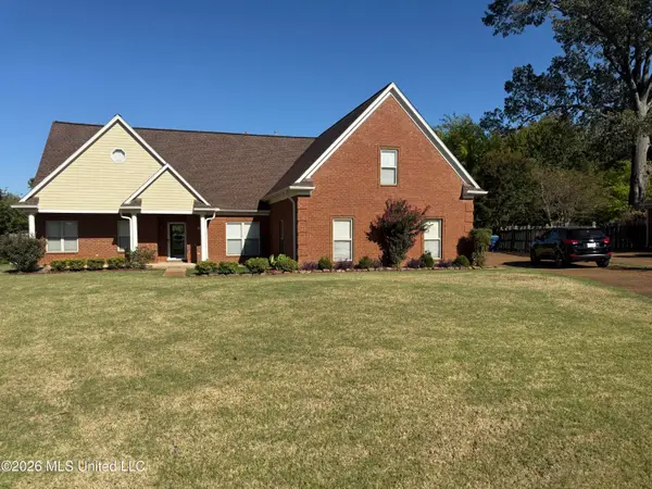 7220 E Golden Oaks Loop Drive, Southaven, MS 38671