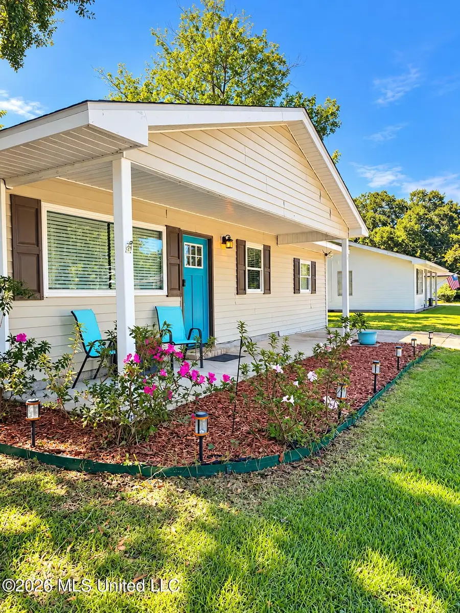 406 Woody Circle, Ocean Springs, MS 39564 - #2