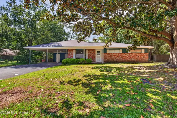 219 Buena Vista Drive, Long Beach, MS 39560