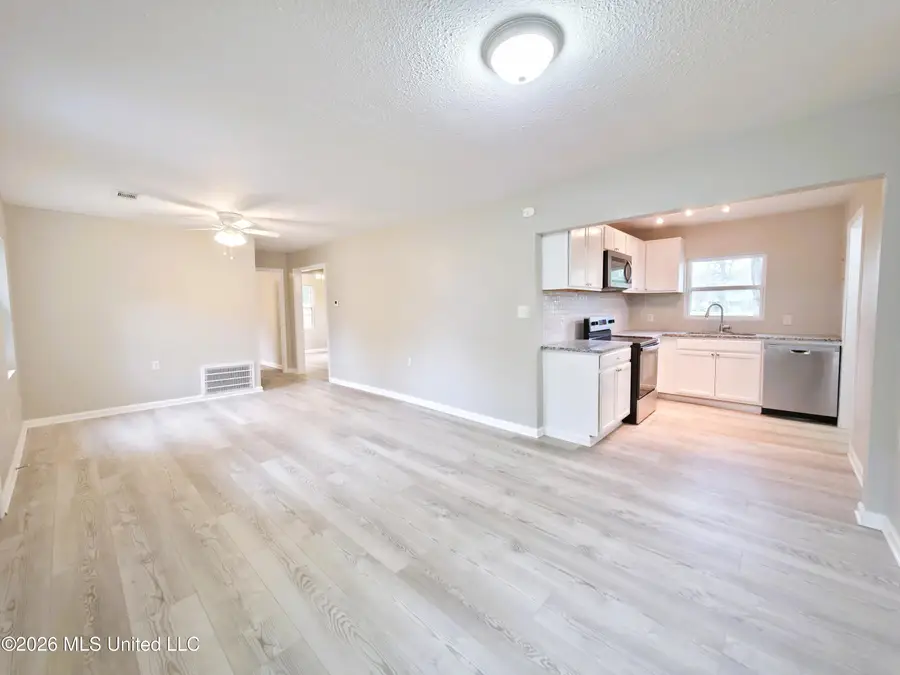1101 Kell Avenue, Pascagoula, MS 39567 - #3