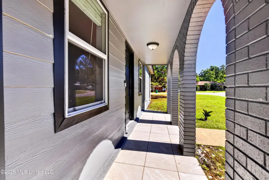2000 Tulane Drive, Gautier, MS 39553 - #3