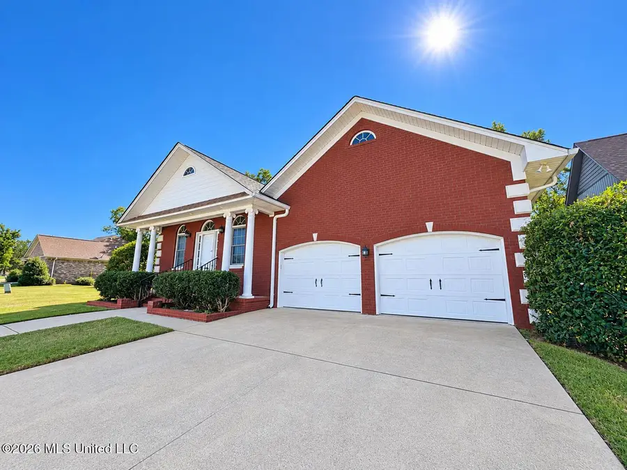 3007 Village Drive, Corinth, MS 38834 - #3