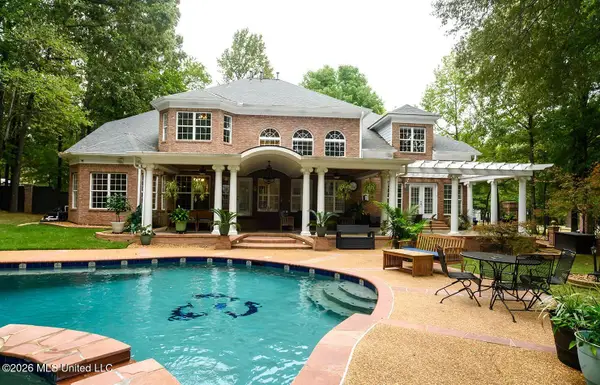 6175 Autumn Oaks Drive, Olive Branch, MS 38654