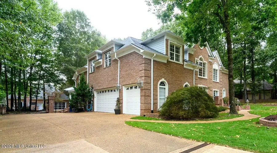 6175 Autumn Oaks Drive, Olive Branch, MS 38654 - #3