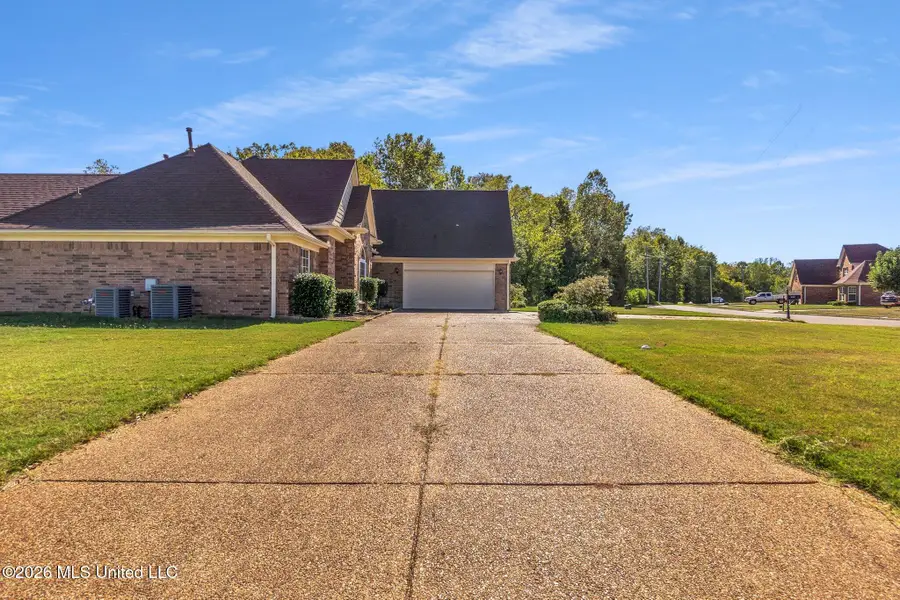 8390 Ansley Park Lane, Southaven, MS 38672 - #3