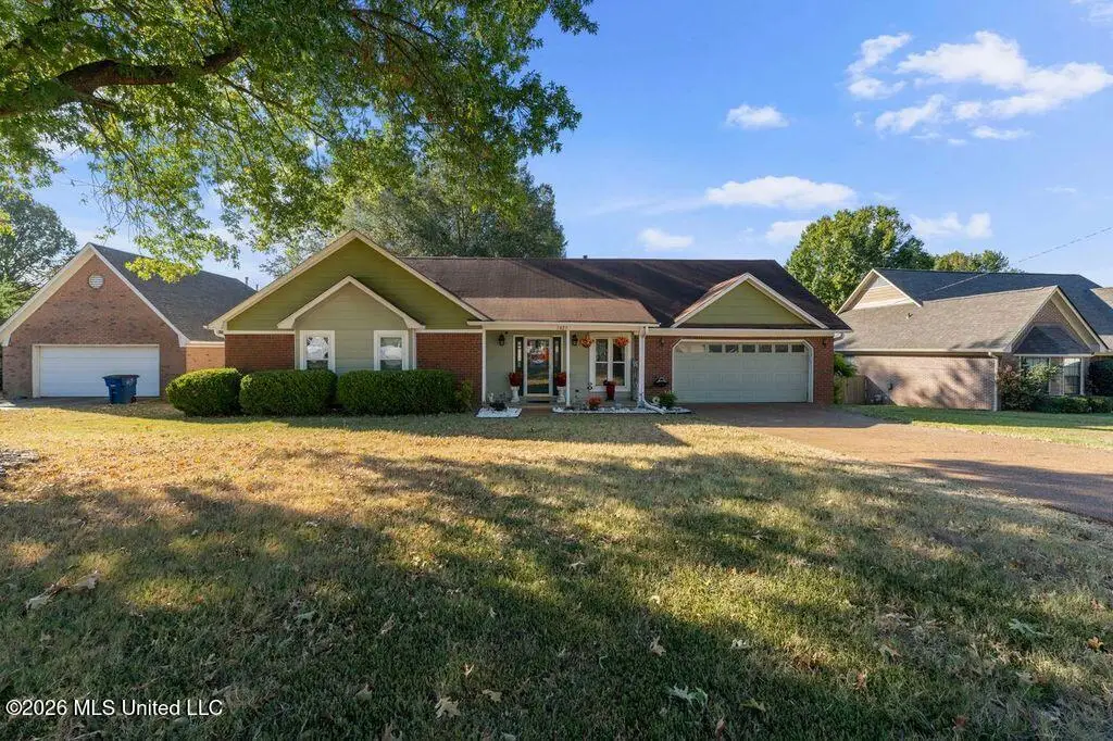7427 Ivywood Lane, Olive Branch, MS 38654 - #1