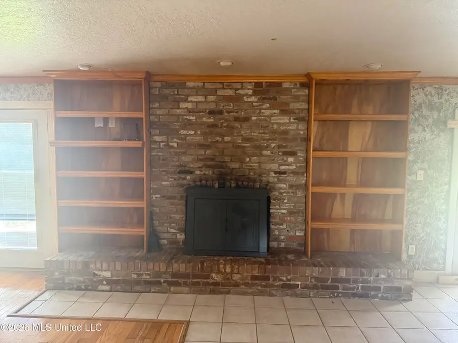 221 24th Street, Gulfport, MS 39507 - #3