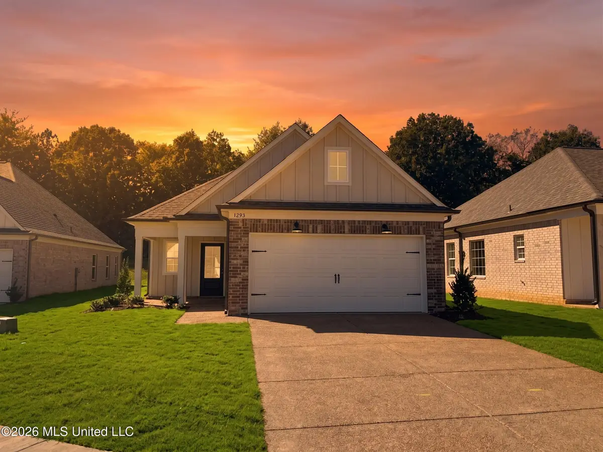 7234 Fairmont Pl Cove, Southaven, MS 38671 - #1
