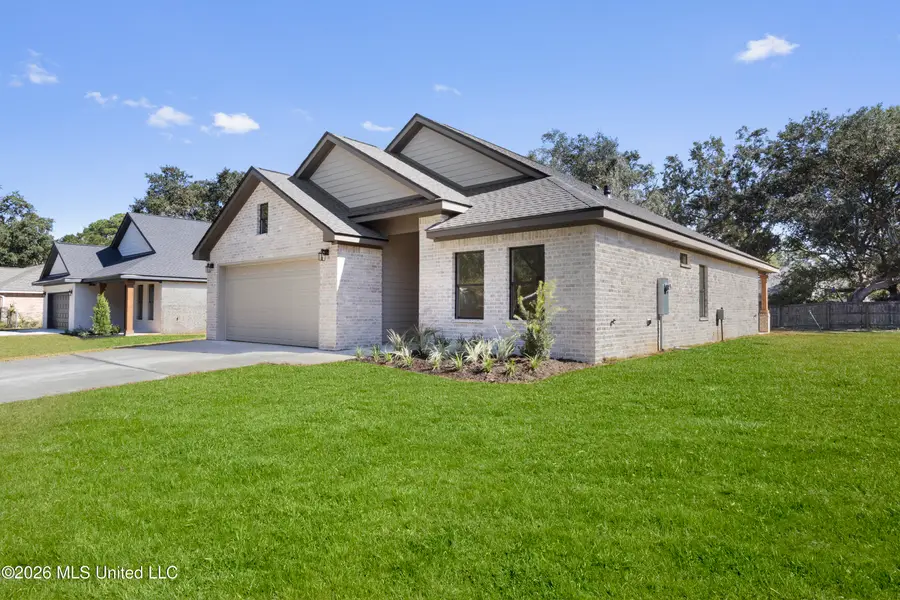 1612 Deer Street, Ocean Springs, MS 39564 - #2