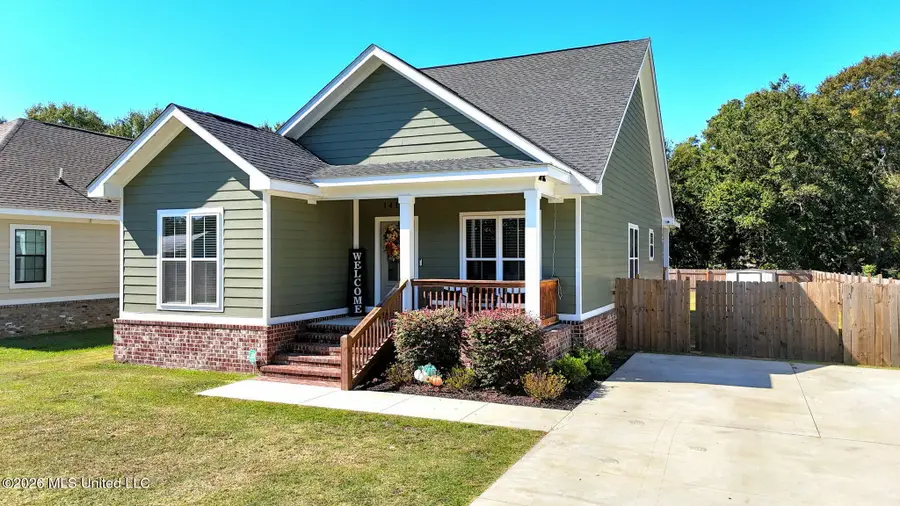 1419 Mantou Street, Pascagoula, MS 39567 - #3