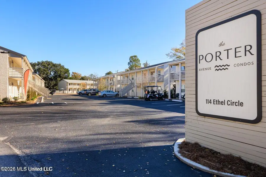 114 Ethel Circle, Ocean Springs, MS 39564 - #2