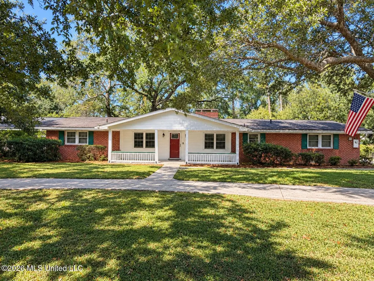 13700 Docena Circle, Ocean Springs, MS 39564 - #1