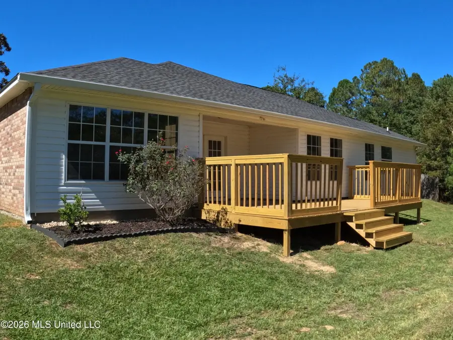 10574 Shore Cove, Biloxi, MS 39532 - #3