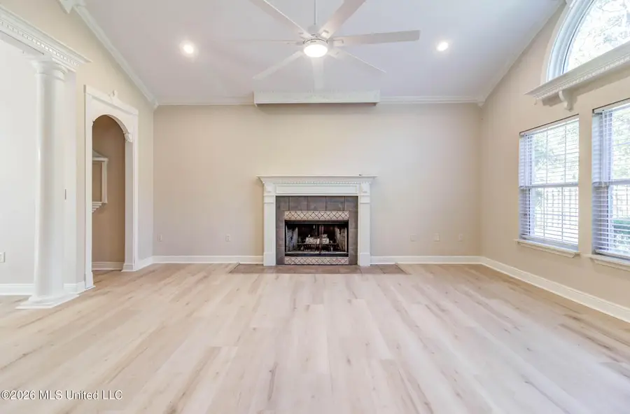 9517 W Palm Lane, Ocean Springs, MS 39564 - #3