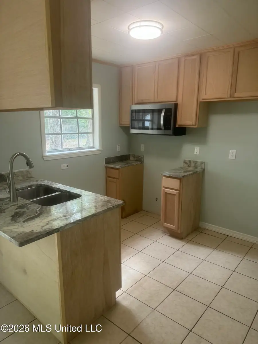 4610 Chippewa Avenue, Pascagoula, MS 39581 - #2