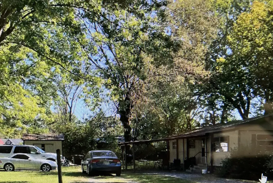 808 E Grundy St, Tullahoma, TN 37388 - Image #2