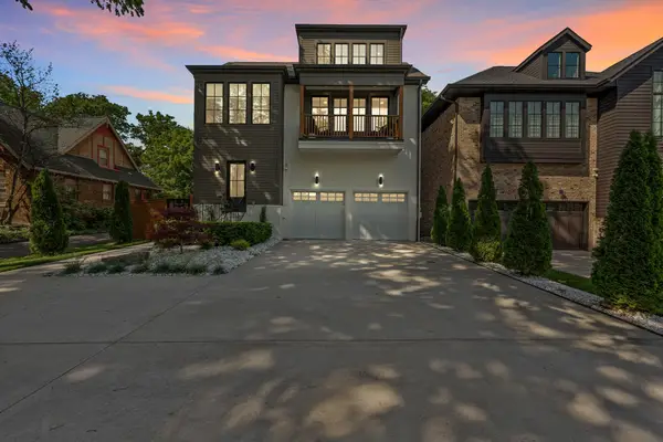 1706B Stokes Ln, Nashville, TN 37215