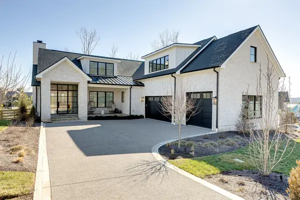 7376 Harlow Dr, College Grove, TN 37046