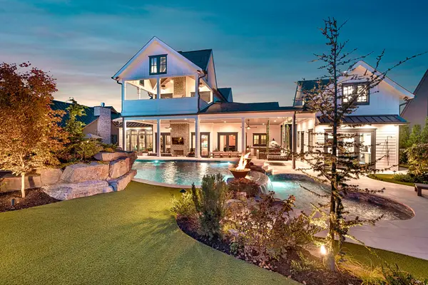 7048 Lanceleaf Dr, College Grove, TN 37046