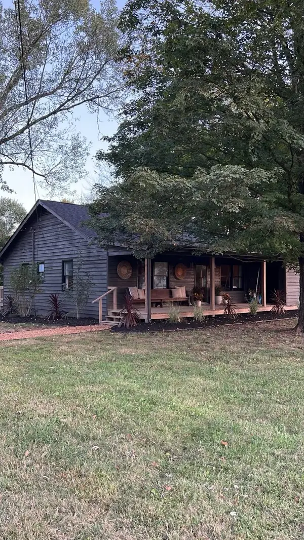 8836 Horton Hwy, College Grove, TN 37046