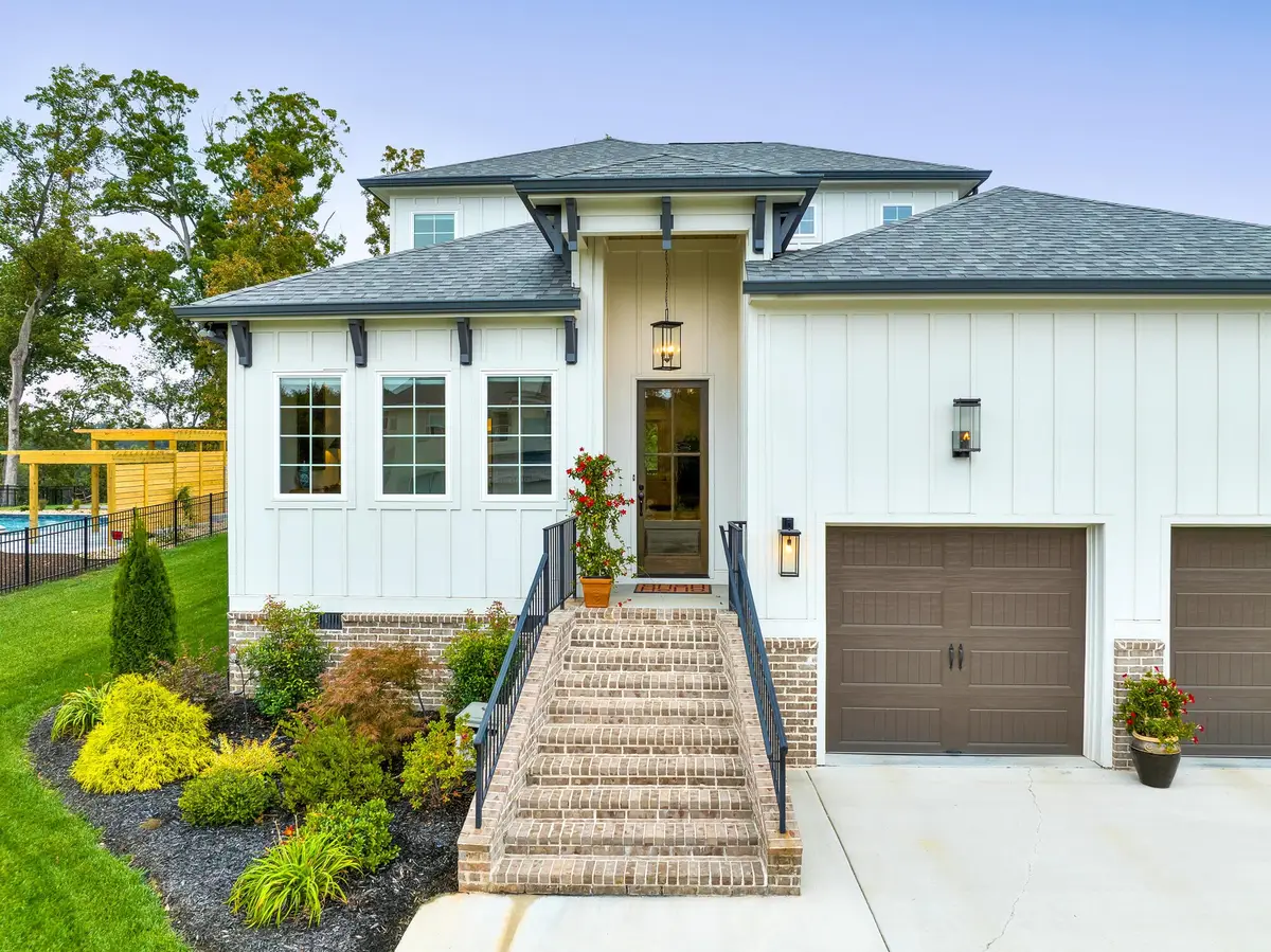 1801 River Breeze Drive #7, Soddy Daisy, TN 37379 - Image #1