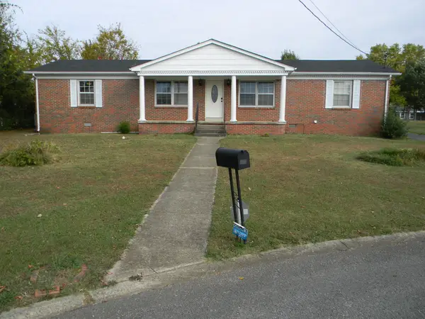 111 Melody Dr, Shelbyville, TN 37160