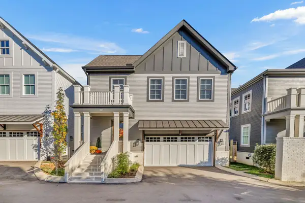 512 Hobbs Creek Dr, Nashville, TN 37215